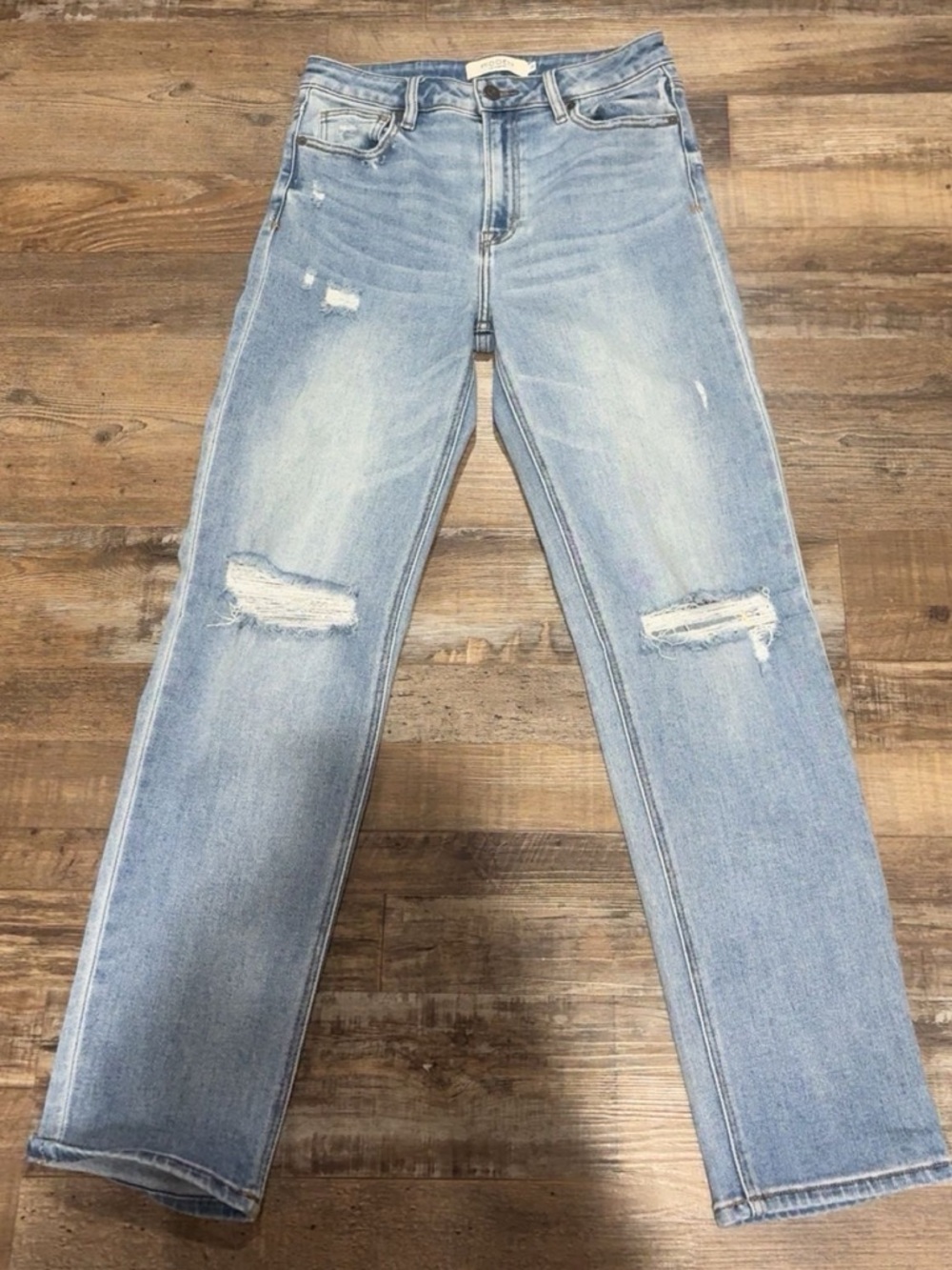 Light Wash Straight Leg Women’s Jeans - Distressed